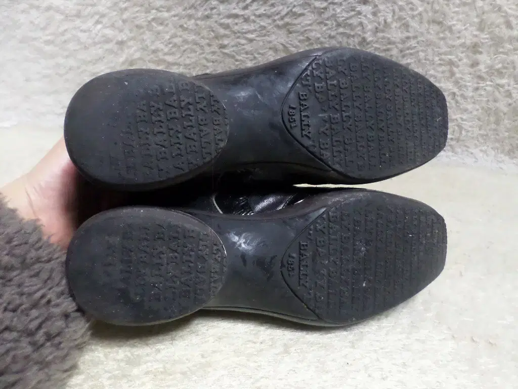 thumbnail-5